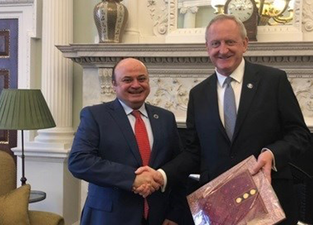 مشاورات مصرفية بين السلطة الفلسطينية وبريطانيا