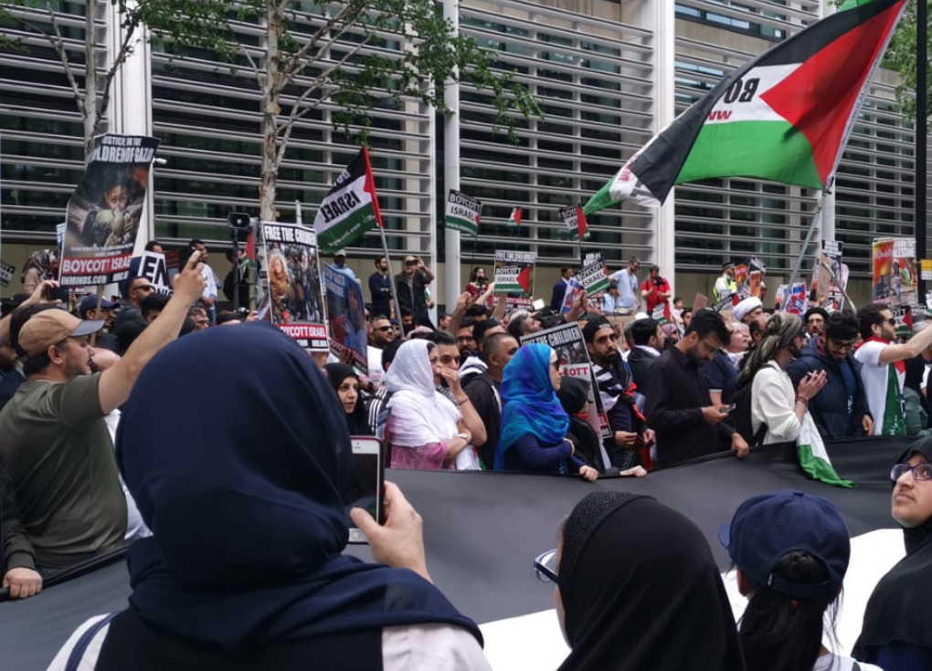 تظاهرة في لندن تدعم الفلسطينيين وتندد بالاحتلال - شاهد