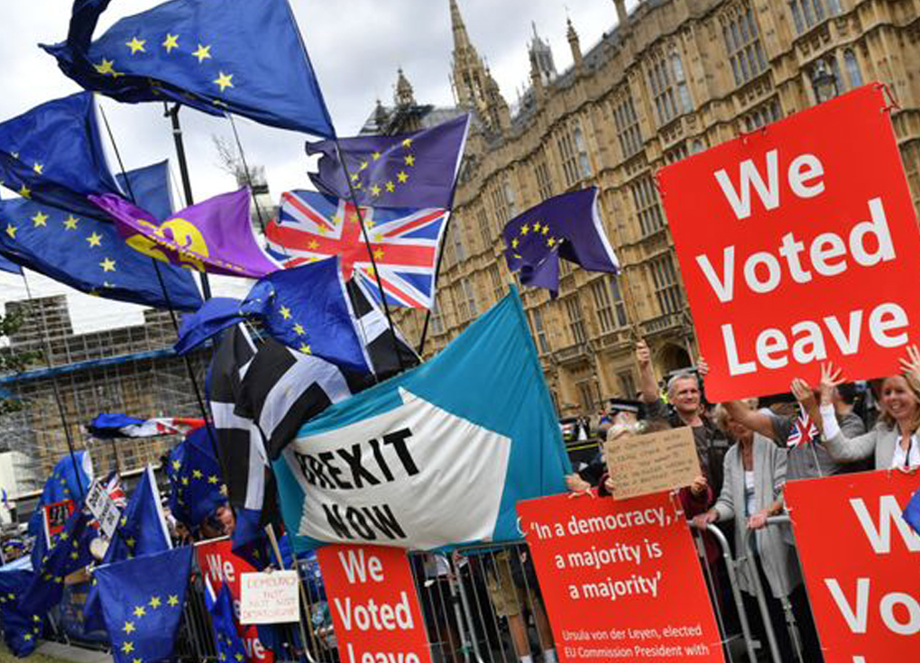 مستشار جونسون يؤكد مجددا: الـ(Brexit) في موعده