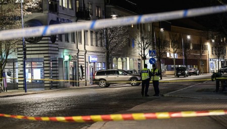 إصابة 8 أشخاص في حادث طعن بالسويد