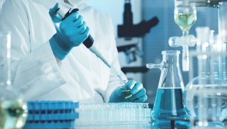 ارتفاع أعداد مرضى فيروس كورونا الأصغر سناً في وحدات العناية المركزة في بريطانيا