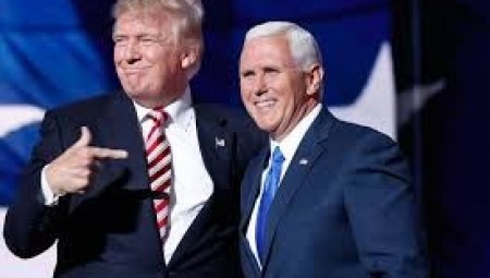 نائب الرئيس الاميركي مايك بنس يعلن أنه سيخضع لفحص كورونا