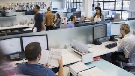 التضارب في نصيحة الحكومة حول العودة للعمل يثير غضب المحافظين