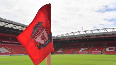 تعليق السماح بعودة جزئية للجماهير إلى الملاعب البريطانية