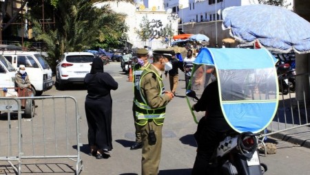 كورونا.. تمديد الحجر في الجزائر والمغرب وتونس