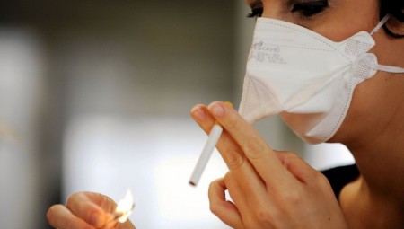 فوائد كورونا.. 300 ألف بريطاني أقلعوا عن التدخين خوفا من الإصابة بالفيروس