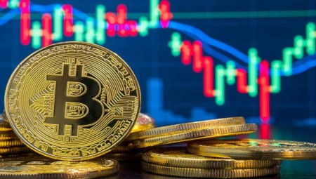 انخفاض كبير في سوق العملات الرقمية.. والـ بيتكوين في خطر