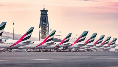 وزير النقل البريطاني: لا نعتقد أن تكون الإمارات ضمن القائمة الخضراء قريباً