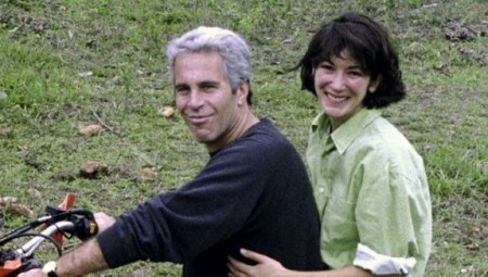 إدانة ماكسويل معاونة الملياردير الأميركي الراحل إبستين بتهمة الإتجار بالجنس