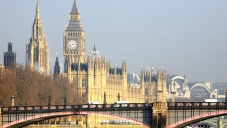 بريطانيا تسجل أعلى حرارة على الإطلاق لليلة رأس السنة