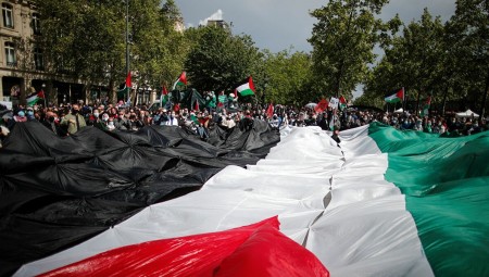 فرنسا.. الآلاف يتظاهرون دعما للفلسطينيين