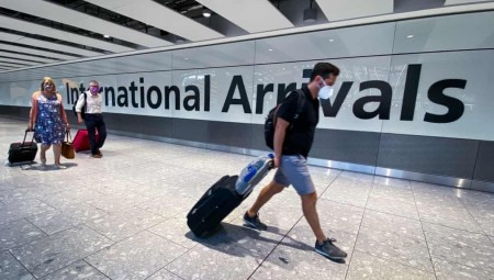 بريطانيا.. كل ما تود معرفته عن قواعد السفر لـ كورونا هذا الصيف