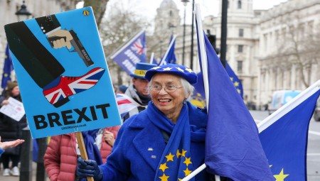 الاتحاد الأوروبي يحذر بريطانيا من اتخاذ إجراءات أحادية بشأن ايرلندا الشمالية