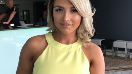 انتحار شابة بريطانية بعد شكها في خيانة حبيبها