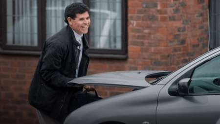 القضاء البريطاني: ليبي مقرب من معمر القذافي شارك في مقتل شرطية في لندن