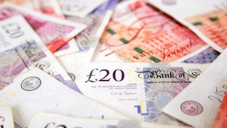 بنك إنجلترا يصدر تحذيرا حول سحب بعض عملات الجنيه الإسترليني من التداول