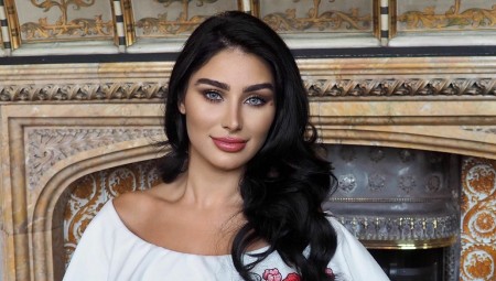 هل حرمت ملكة جمال بريطانيا من تأشيرة أميركا لأنها سورية؟