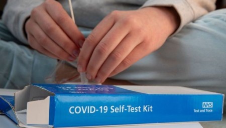 بريطانيا.. دخلت القواعد الجديدة لاختبارات كورونا حيز التنفيذ اليوم.. تعرف عليها