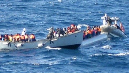 مصرع سبعة مهاجرين خلال محاولتهم الوصول بحرا الى ايطاليا وسط طقس بارد