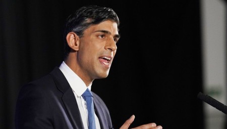 (فيديو): ريشي سوناك يرفض الاعتراف بتلقيه رعاية صحية خاصة ويقول هذه ليست المشكلة الحقيقية