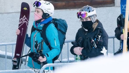 صنداي ميرور : تهمة الاعتداء الجنسي تمنع الأمير أوندرو من رحلة تزلج مع ابنتيه