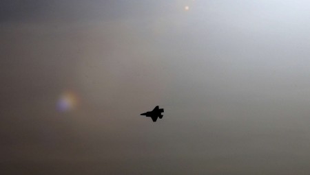 القوات البريطانية تعترض طريق طائرة روسية قبالة سواحل بريطانيا