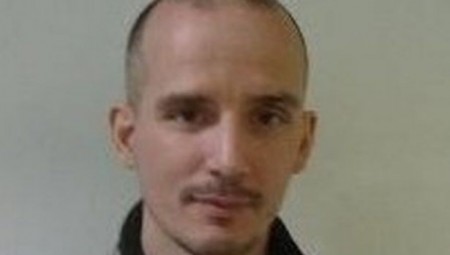 الشرطة تلقي القبض على قاتل فر من السجن