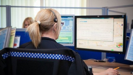 شرطة دورهام تنقذ امرأة على بعد 3 آلاف ميل من اقتحام تعرضت له في منزلها