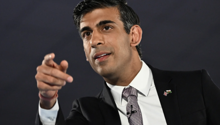 بريطانيا: سوناك يعين رئيساً جديداً لحزب المحافظين ضمن تعديلات وزارية جديدة