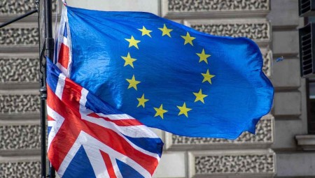 قمة سرية تجمع الأحزاب البريطانية لمناقشة فشل بريكست