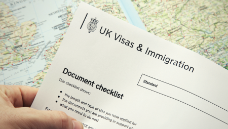 وزارة الدخلية تصدر في 2022 ضعفي عدد التأشيرات التي أصدرتها  قبل جائحة كورونا