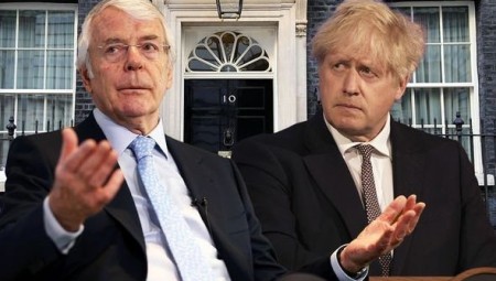 جون ميجور يشن هجوما عنيفا على جونسون على خلفية حفلات داونينغ ستريت