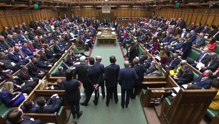 بريطانيا.. 2.200 إسترليني زيادة في أجور النواب اعتبارًا من أبريل القادم