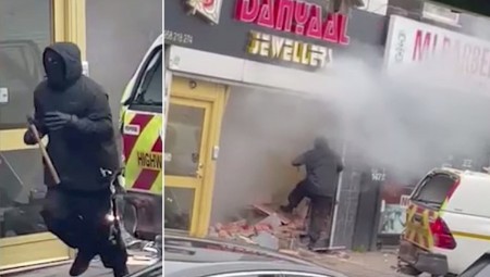 فيديو.. سرقة محل مجوهرات في مدينة بيرمنغهام في وضح النهار
