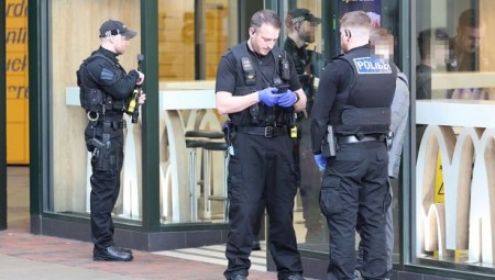 اعتقال 5 صبية لا تتجاوز أعمارهم 15 عاما على خلفية حادثة طعن في ساسكس