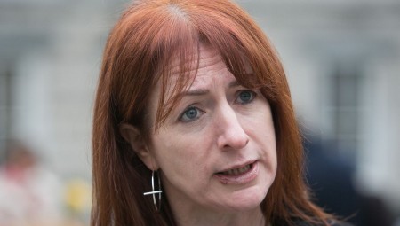 فيديو.. النائبة الأوروبية كلير دالي: إسرائيل دولة فصل عنصري وعلى الاتحاد الأوروبي التصرف