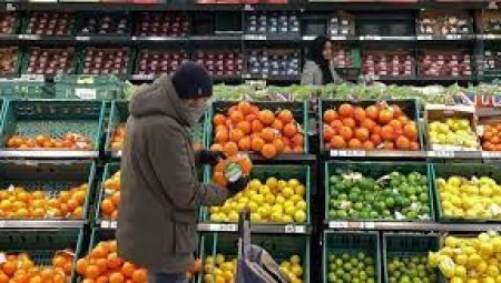 متاجر بريطانيا الكبرى تحذر من الفواكه والخضراوات
