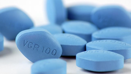 في حادثة مؤسفة... حبتان من الفياغرا تقتل رجلاً صباح اليوم التالي