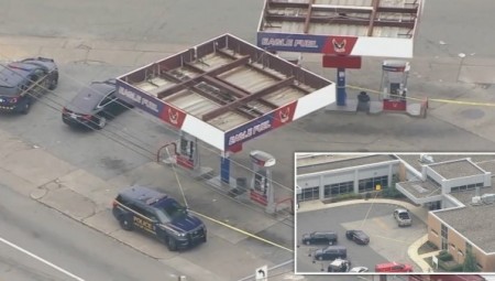 طفل في عمر السنتين يطلق النار على أخته في محطة الوقود بينما كان والدهما في المتجر