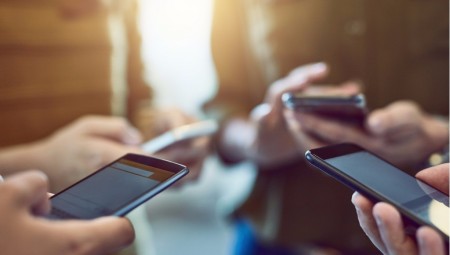 استطلاع يصنف أفضل وأسوا مزودين لخدمات الهاتف المحمول في المملكة المتحدة لعام 2022