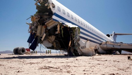 وثيقة فرنسية: كارثة تحطم طائرة مصر للطيران سببها سيجارة في قمرة القيادة