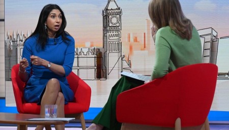 (فيديو) مذيعة بي بي سي تواجه سويلا بريفرمان بإعدام رواندا للاجئين عام 2018 والأخيرة تصر أنها دولة آمنة