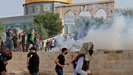 مؤتمر فلسطينيي أوروبا يدعو لأوسع حراك قانوني وشعبي لوقف الانتهاكات في الأقصى