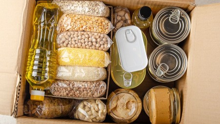 استطلاع جديد: أكثر من مليوني بالغ في المملكة المتحدة عاجزون عن تناول الطعام كل يوم