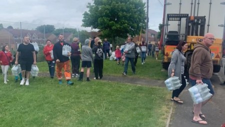 السلطات في ويلز تنشر تحذيرات عاجلة بعدم الشرب أو المضمضة من مياه الصنبور