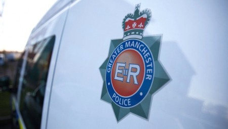 بريطانيا.. وفاة طفل عمره 3 سنوات بعد هجوم كلب مشتبه به في روتشديل