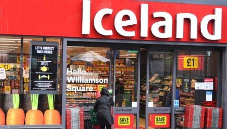 ثلاثة منتجات مقابل 3 بنسات فقط!.. متجر Iceland يطلق عرضا غير مسبوق