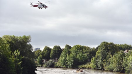 بريطانيا... وفاة طفل غرقاً في نهر في ويلز
