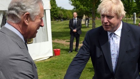 جونسون يلتقي بالأمير تشارلز في رواندا مع انطلاق قمة دول الكومنولث