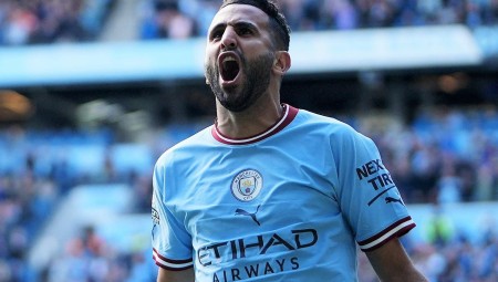 ثلاثية محرز تصعد بسيتي إلى نهائي كأس الاتحاد الإنكليزي